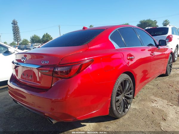 2021 INFINITI Q50 LUXE