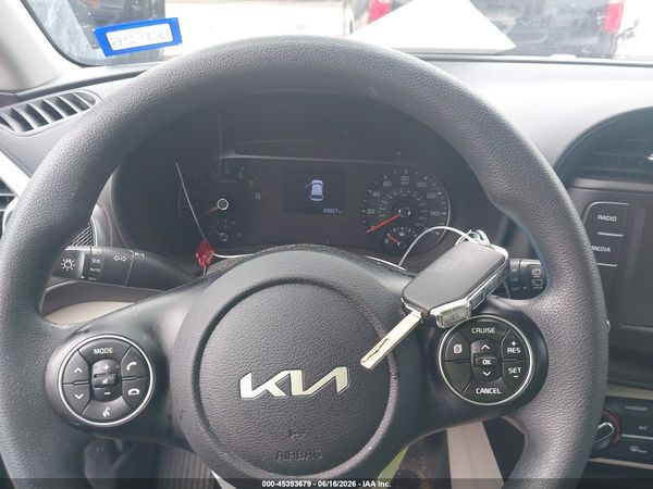 2022 KIA SOUL LX