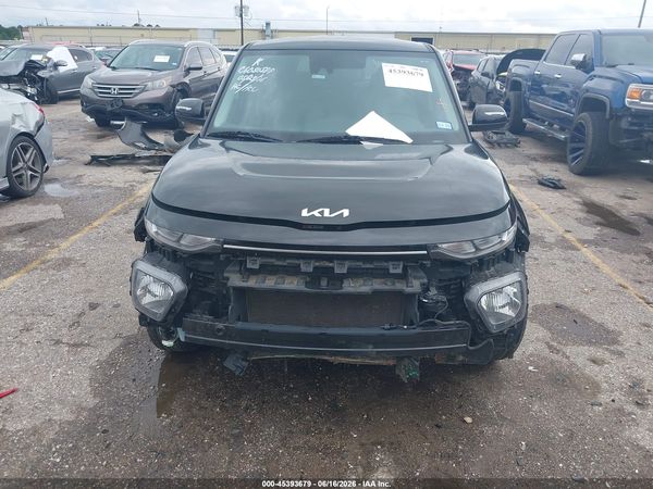 2022 KIA SOUL LX
