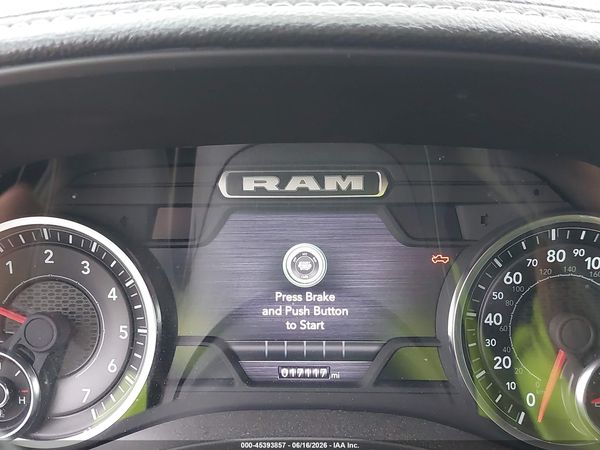 2024 RAM 1500 LARAMIE  4X4 5'7 BOX