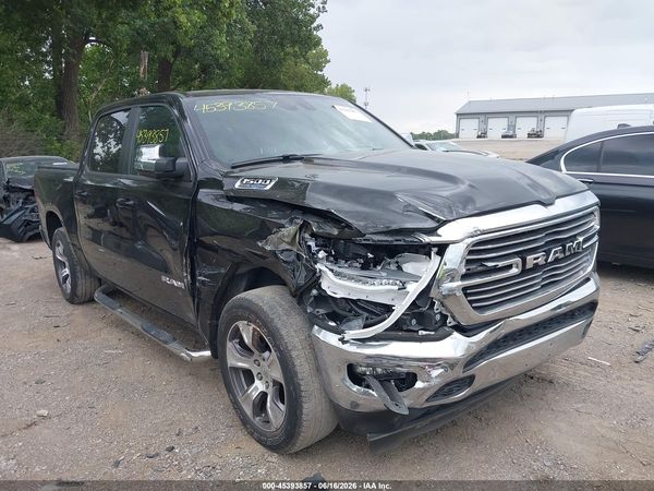 2024 RAM 1500 LARAMIE  4X4 5'7 BOX