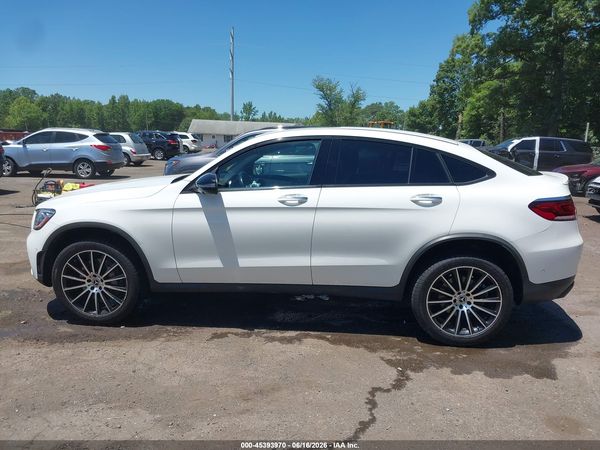 2022 MERCEDES-BENZ GLC 300 4MATIC COUPE