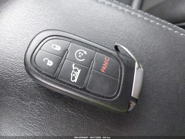 2019 JEEP CHEROKEE LATITUDE PLUS 4X4