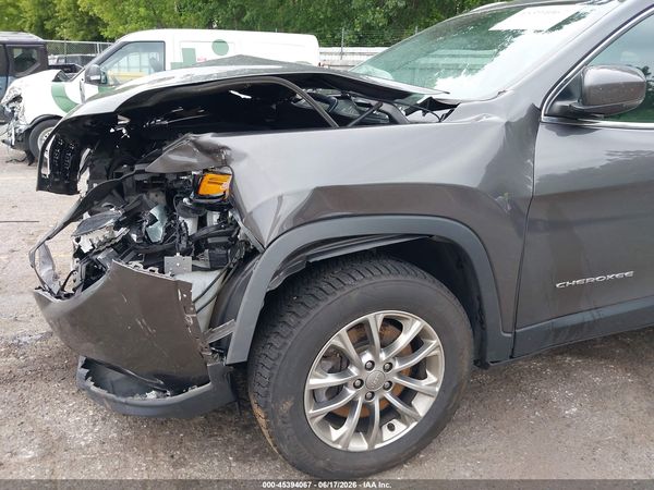 2019 JEEP CHEROKEE LATITUDE PLUS 4X4