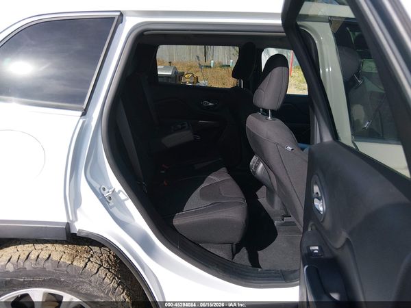 2019 JEEP CHEROKEE LATITUDE 4X4