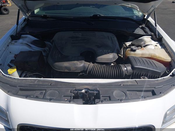2020 CHRYSLER 300 LIMITED