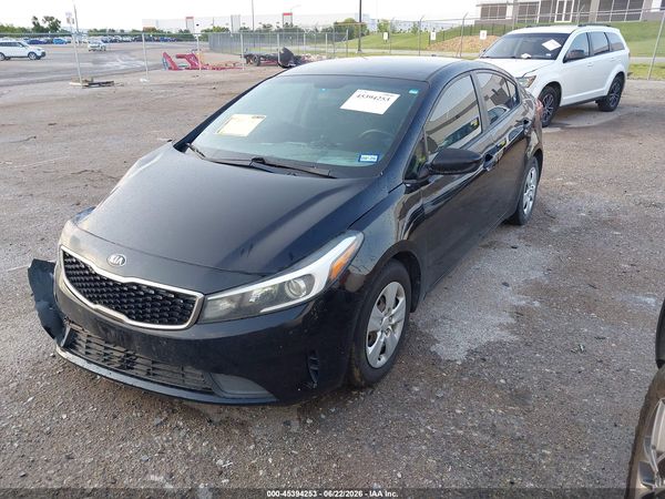 2017 KIA FORTE LX
