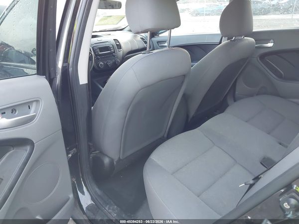 2017 KIA FORTE LX