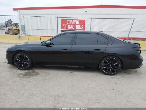 2025 BMW 760I XDRIVE
