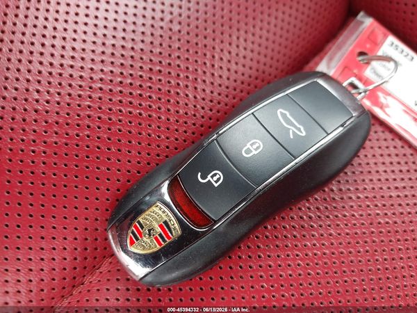 2014 PORSCHE 911