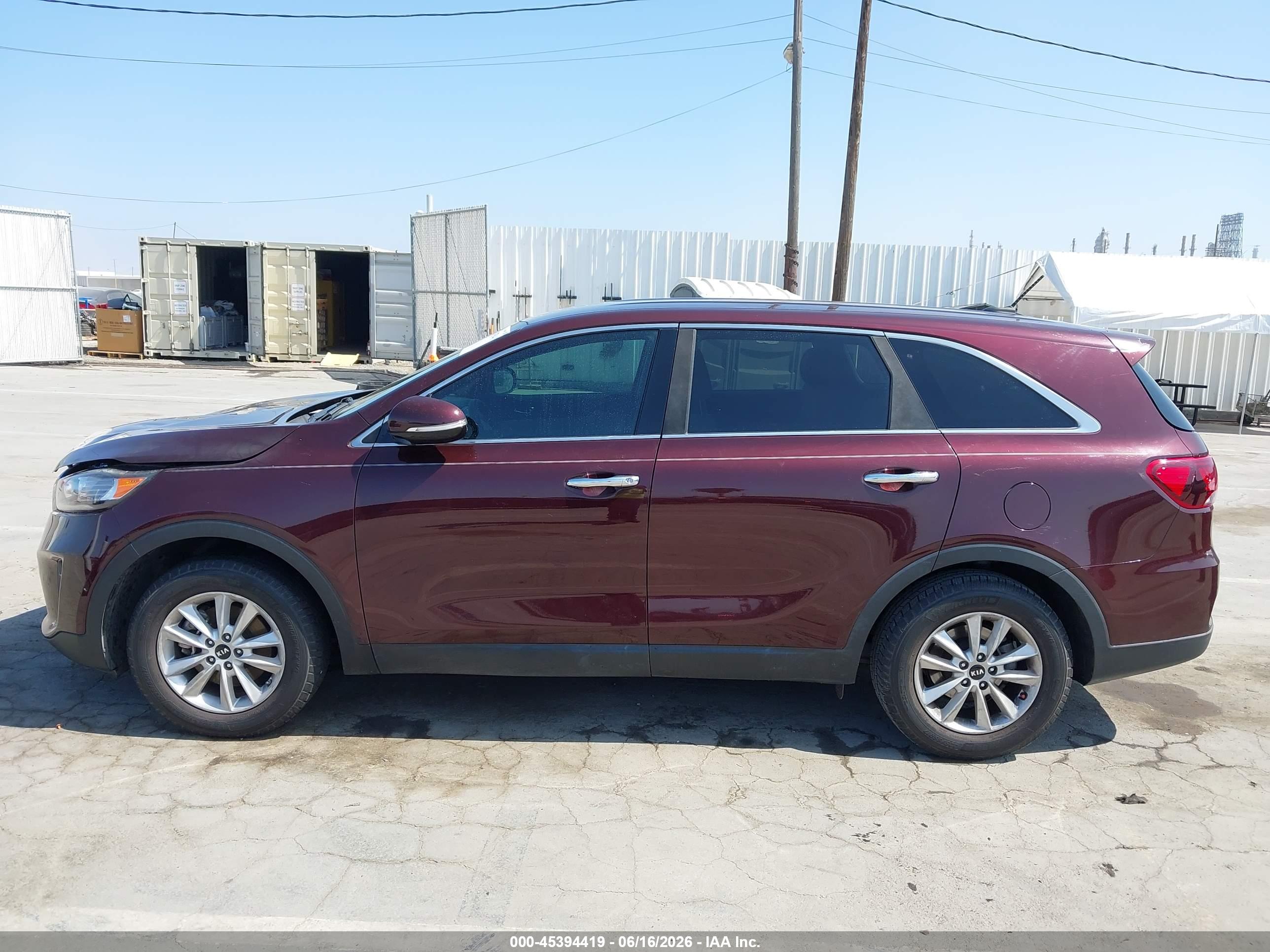 2019 KIA SORENTO 2.4L LX