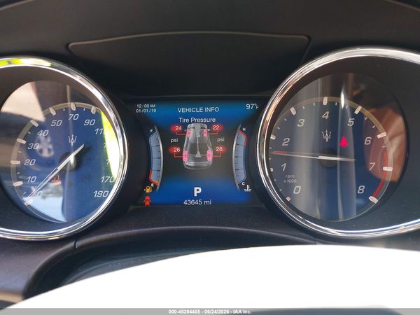 2017 MASERATI QUATTROPORTE S Q4