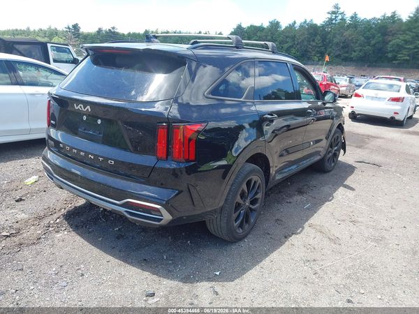 2022 KIA SORENTO SX