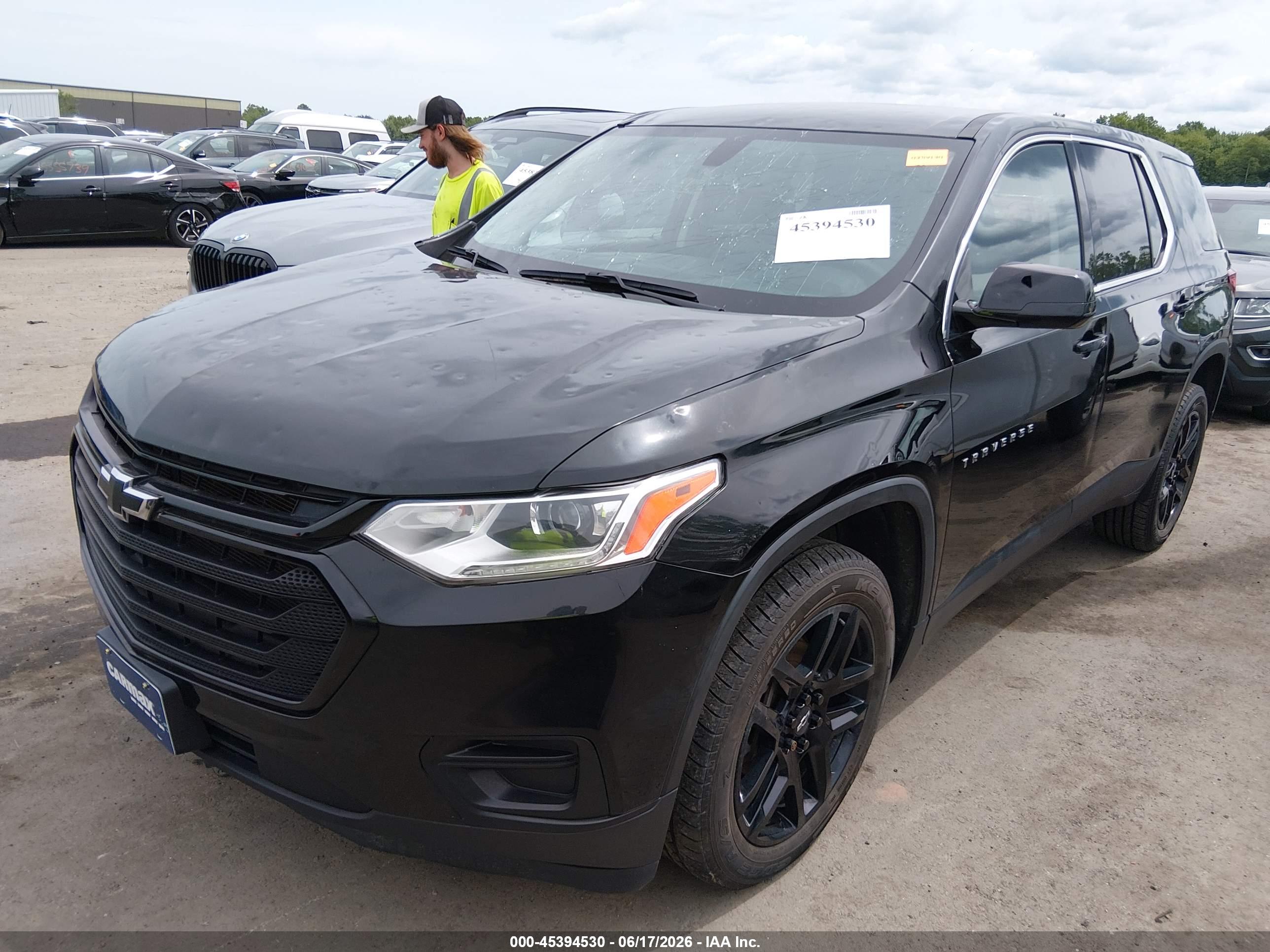2020 CHEVROLET TRAVERSE FWD LS — I2