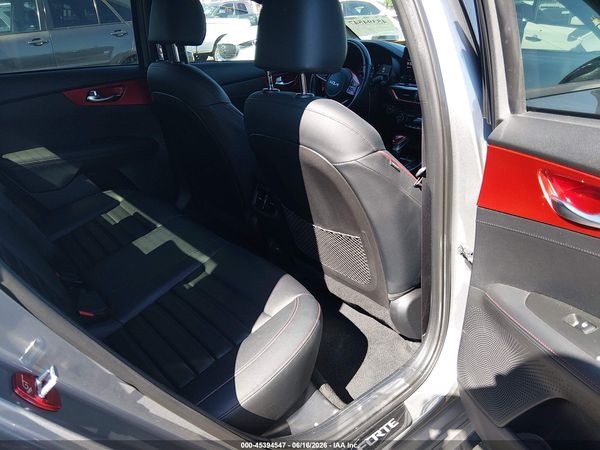 2022 KIA FORTE GT
