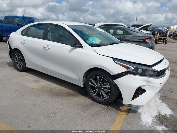 2022 KIA FORTE LXS
