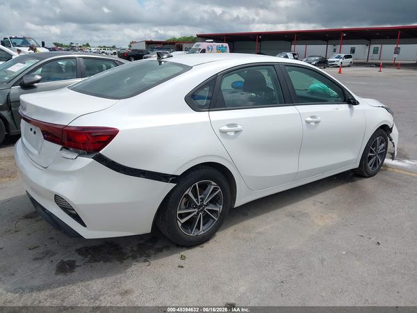 2022 KIA FORTE LXS