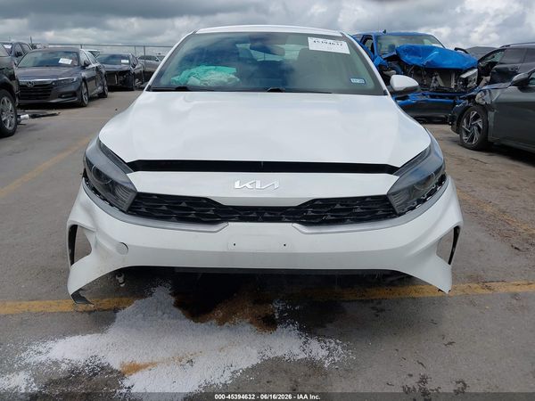 2022 KIA FORTE LXS