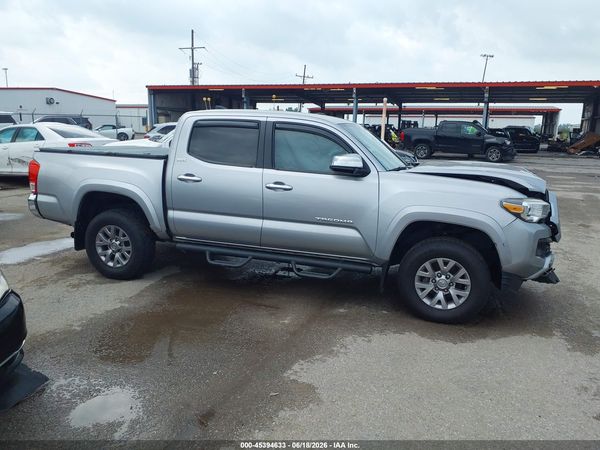 2017 TOYOTA TACOMA SR5 V6