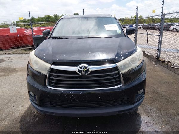 2016 TOYOTA HIGHLANDER XLE V6