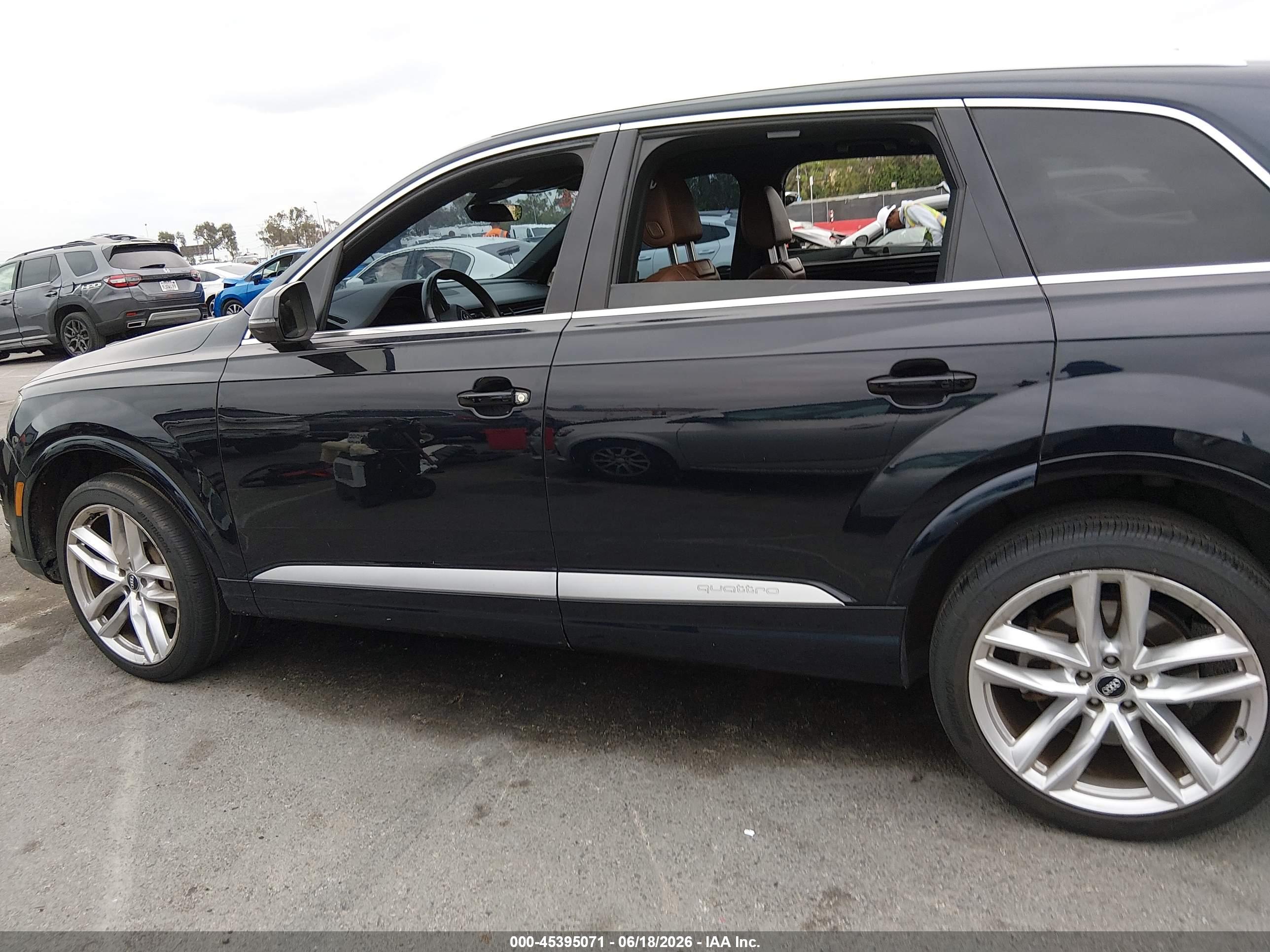 2017 AUDI Q7 3.0T PREMIUM