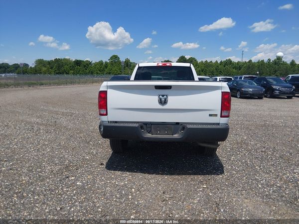 2017 RAM 1500 TRADESMAN  4X2 8' BOX