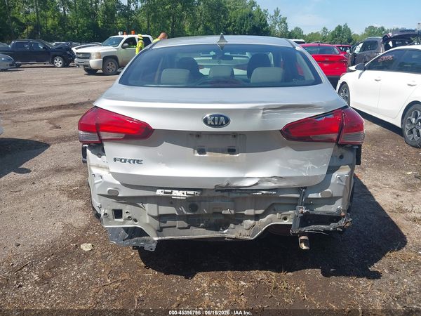 2017 KIA FORTE LX