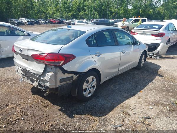 2017 KIA FORTE LX