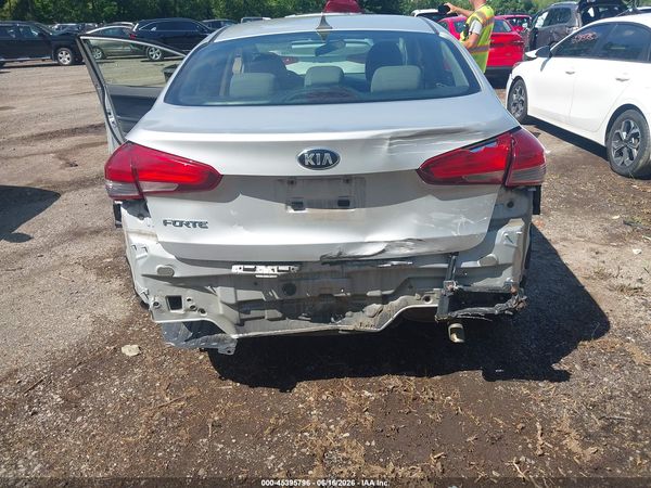 2017 KIA FORTE LX