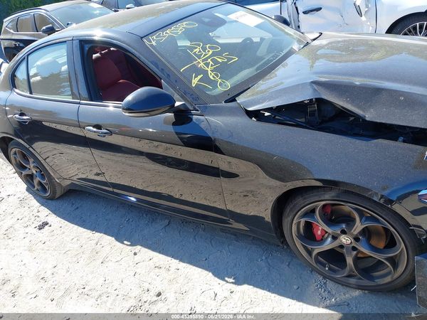 2020 ALFA ROMEO GIULIA TI SPORT AWD