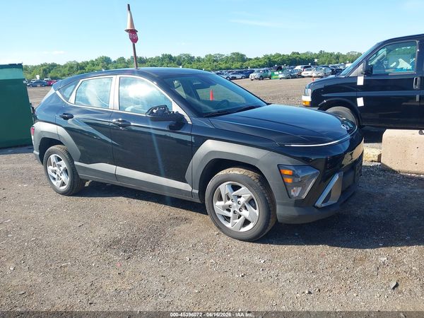 2024 HYUNDAI KONA SE