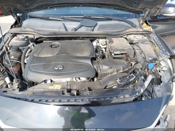 2017 INFINITI QX30 SPORT