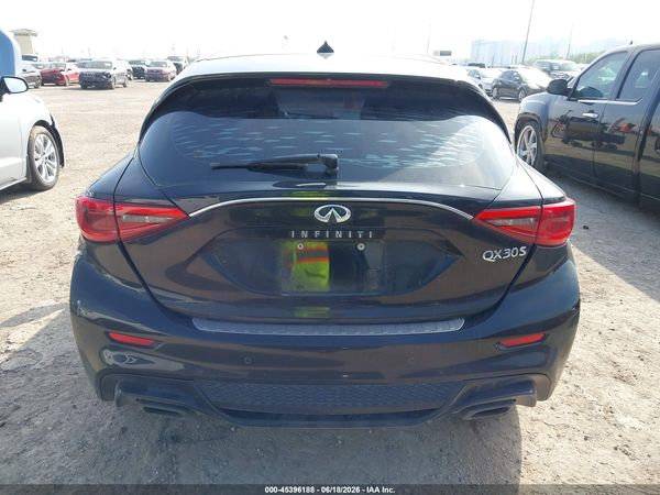 2017 INFINITI QX30 SPORT