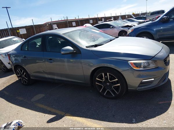 2017 VOLVO S60 T5 DYNAMIC