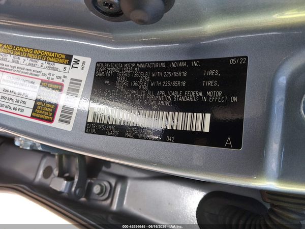 2022 TOYOTA HIGHLANDER XLE