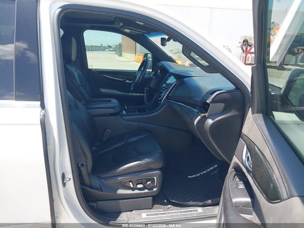 2018 CADILLAC ESCALADE ESV PLATINUM