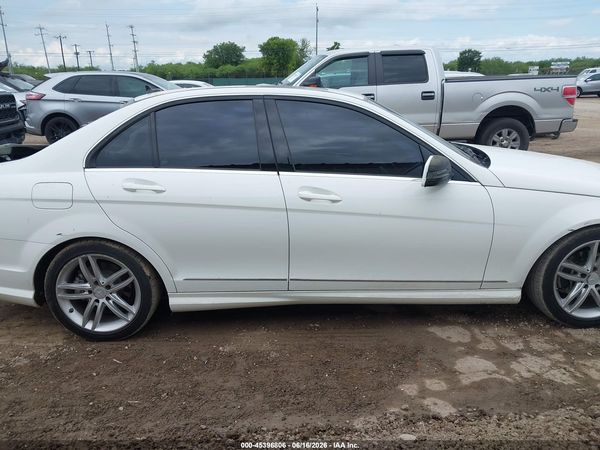 2014 MERCEDES-BENZ C 250 C250