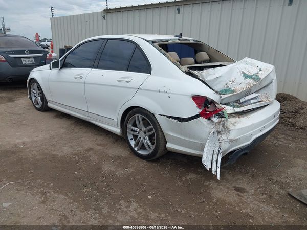 2014 MERCEDES-BENZ C 250 C250