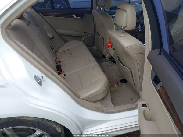 2014 MERCEDES-BENZ C 250 C250