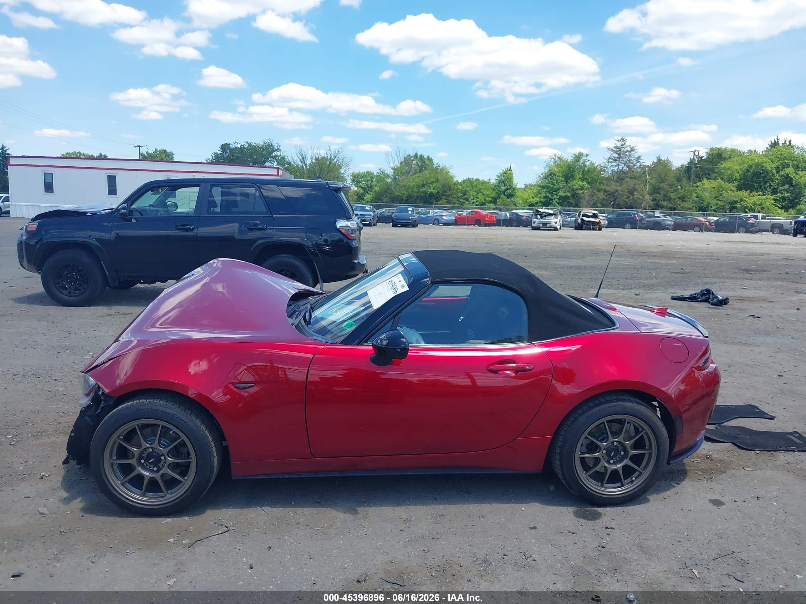 2019 MAZDA MX-5 MIATA CLUB