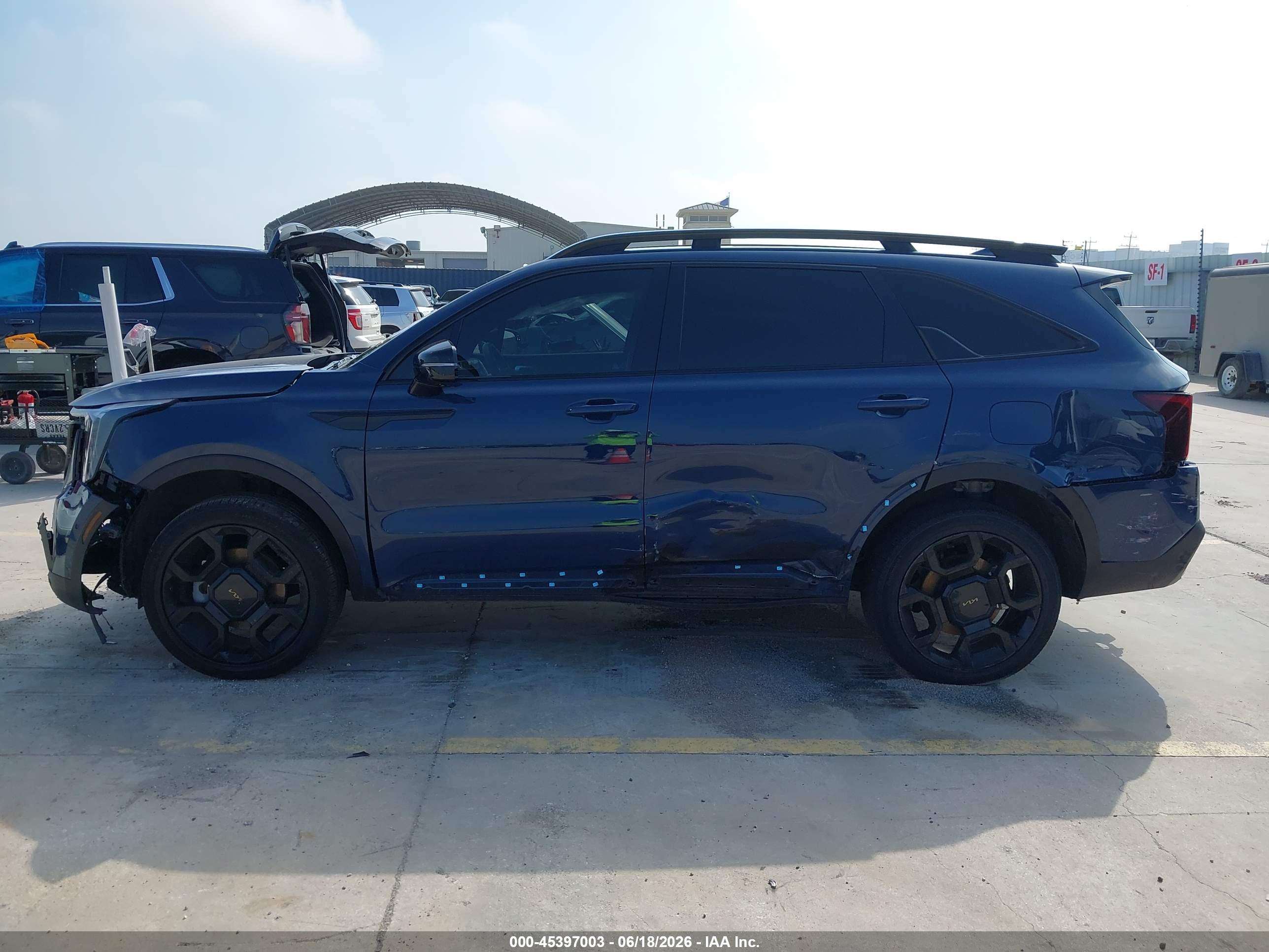 2025 KIA SORENTO X-LINE SX PRESTIGE