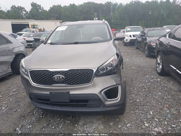 2017 KIA SORENTO 2.4L LX