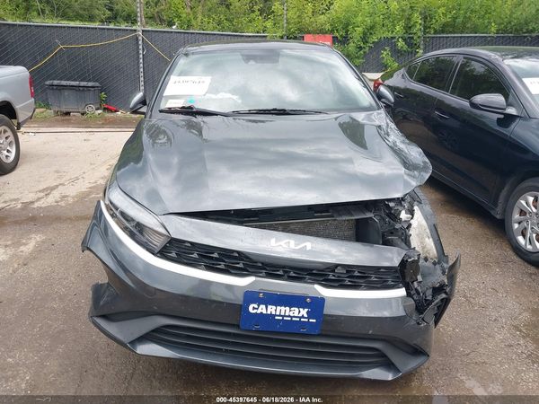 2023 KIA FORTE LXS