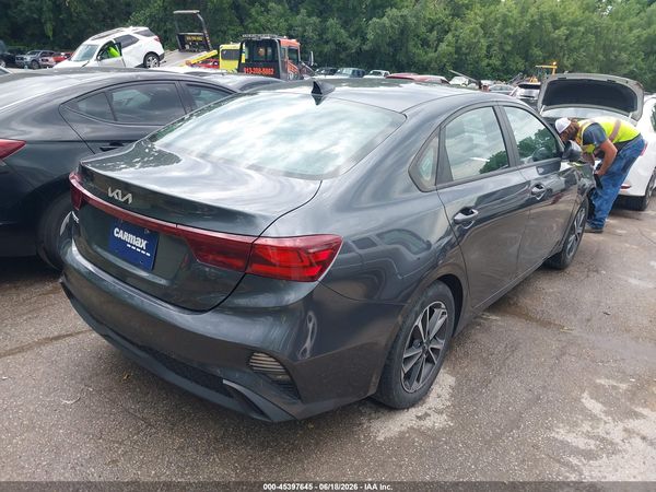 2023 KIA FORTE LXS