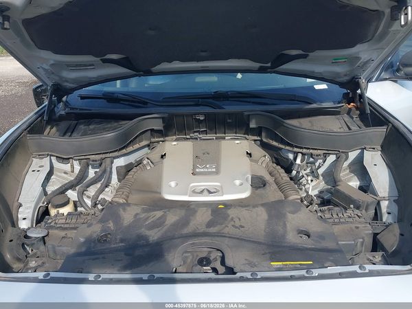 2017 INFINITI QX70