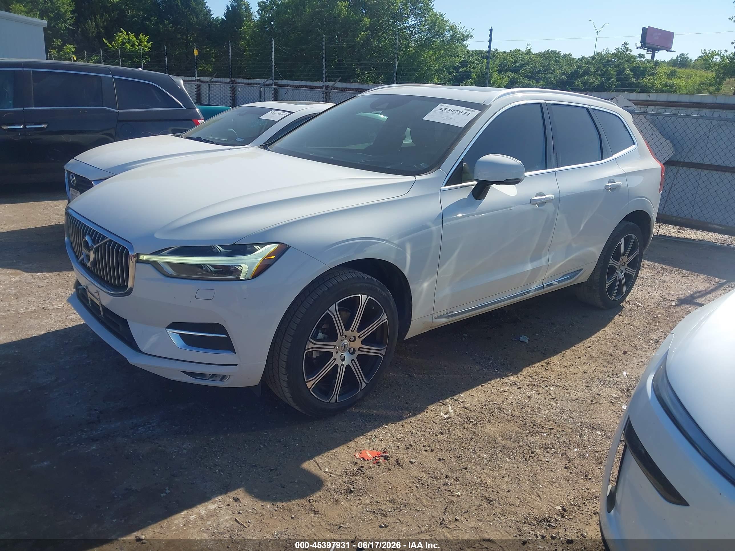 2020 VOLVO XC60 T5 INSCRIPTION