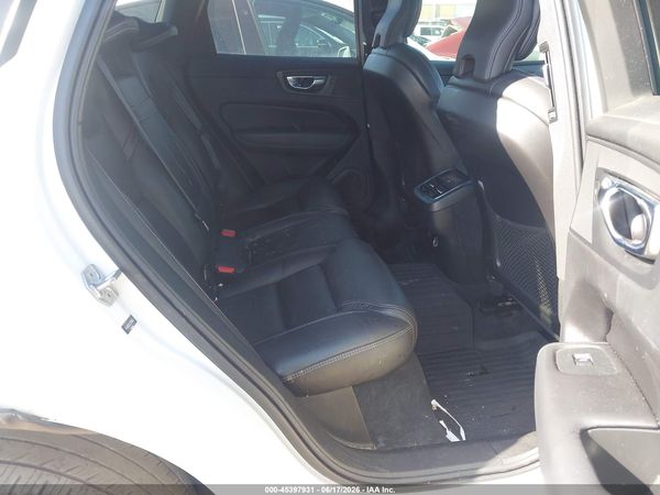 2020 VOLVO XC60 T5 INSCRIPTION