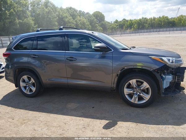 2017 TOYOTA HIGHLANDER LIMITED