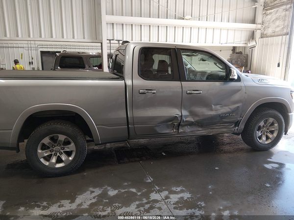 2020 RAM 1500 LARAMIE  4X4 6'4 BOX