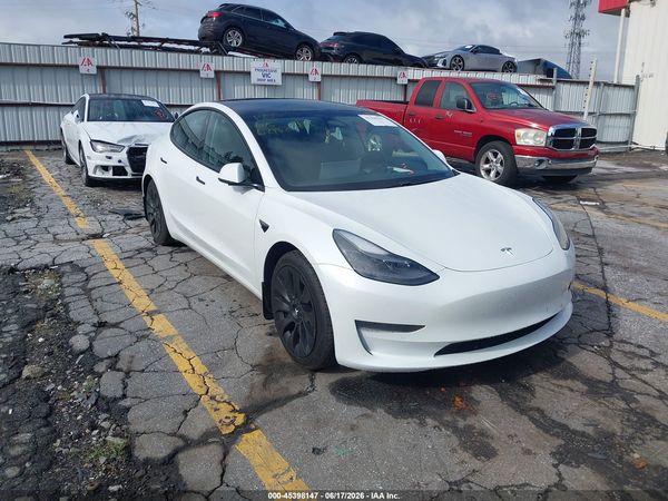 2021 TESLA MODEL 3